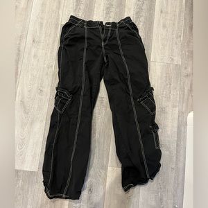 Baggy mid/low rise cargo pants